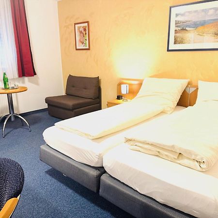 Hotel Am Weyerhof ケルペン エクステリア 写真