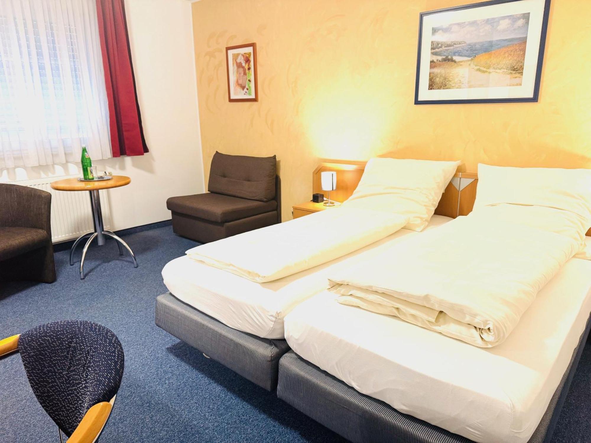 Hotel Am Weyerhof ケルペン エクステリア 写真